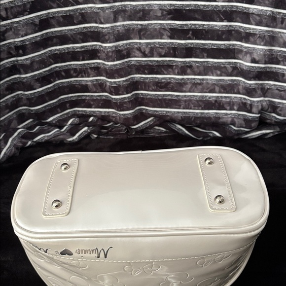 Disney Mickeyโค๏ธMinnie hand bag - Picture 12 of 12